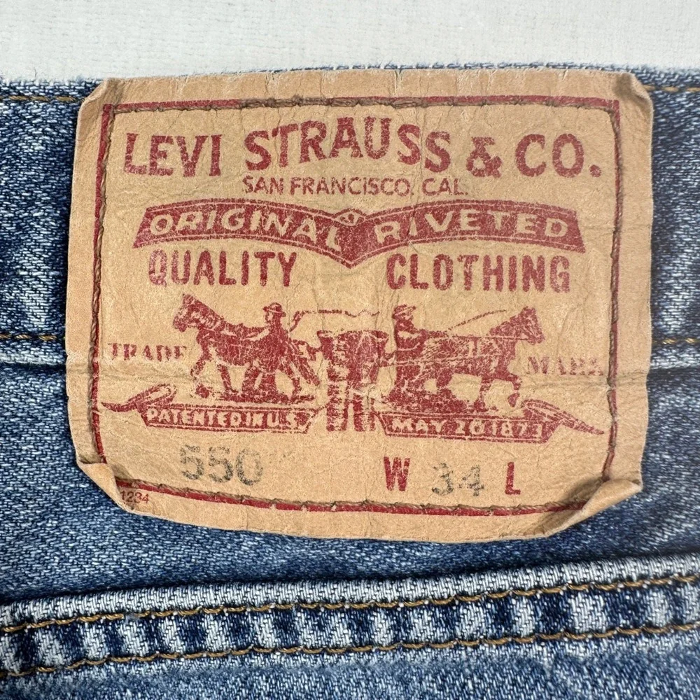 Levi's 550 Relaxed Fit Denim Shorts Sz 34‎ Blue Medium Wash Cotton Jean Jorts